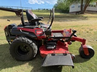 Image of Toro Titan Max equipment image 4