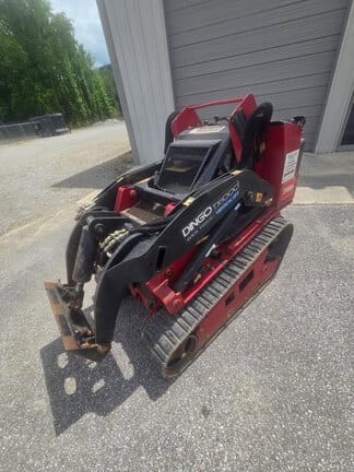2022 Toro  Dingo TX-1000 Equipment Image0