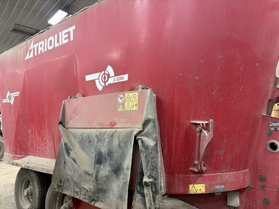 2022 Trioliet Solomix 2-3200ZKX Equipment Image0