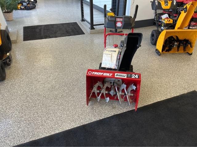 Image of Troy Bilt 2420 equipment image 1