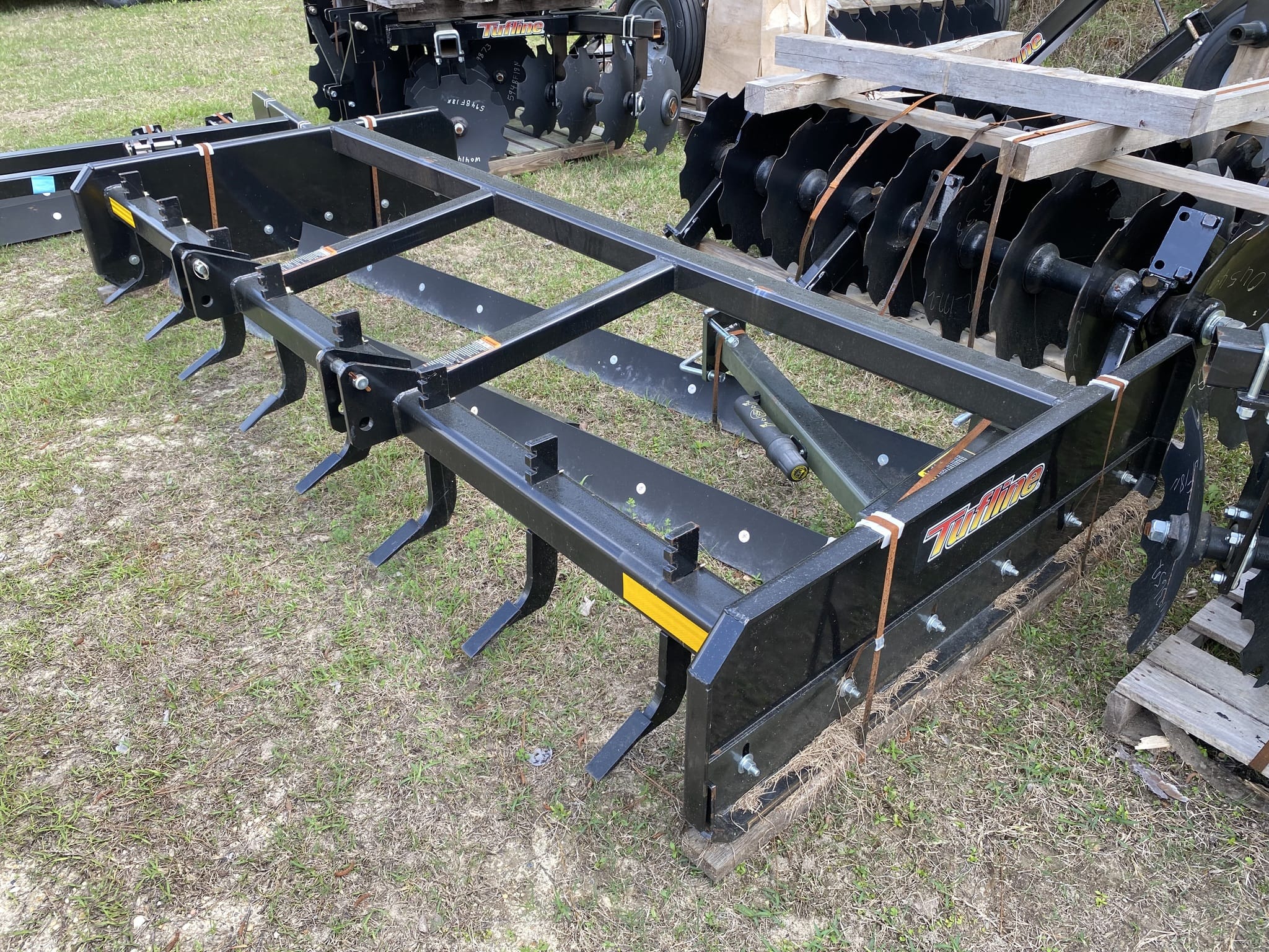 2022 Tufline BLP3120 Equipment Image0