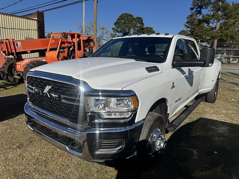 Image of Dodge Ram 3500 Primary image