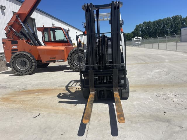 Image of Unicarriers CF50 equipment image 2