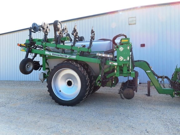 2022 Unverferth Nutrimax 2600 Equipment Image0
