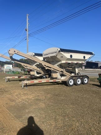 Main image Unverferth Seed Runner 3755