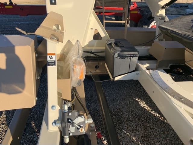 Image of Unverferth Seed Runner 3755XL equipment image 1