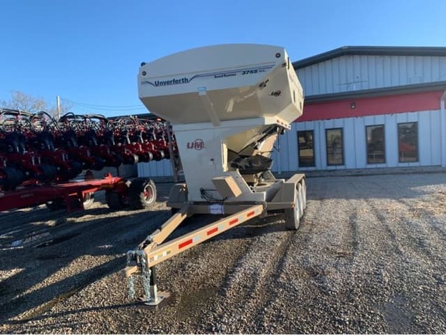 Image of Unverferth Seed Runner 3755XL equipment image 4