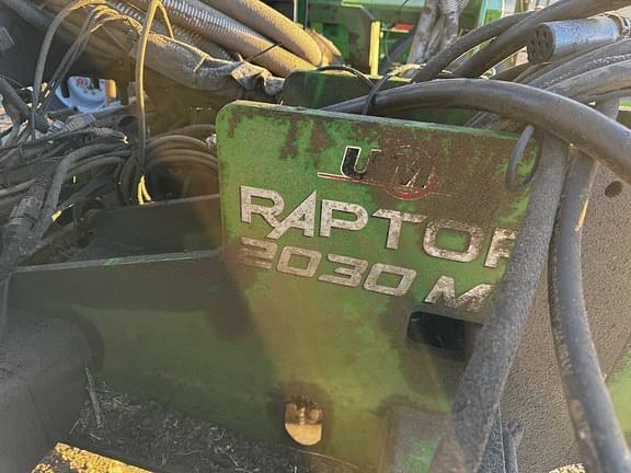 Image of Unverferth Raptor 2030MT equipment image 4