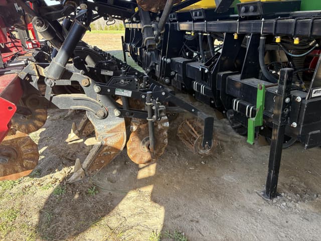 Image of Unverferth Ripper-Stripper 332 equipment image 4