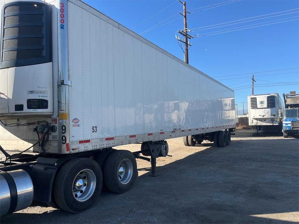 2022 Utility VS2RA Equipment Image0