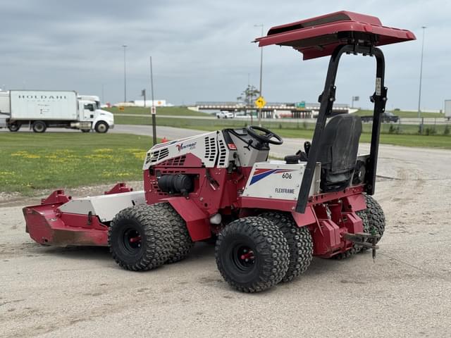 Image of Ventrac 4520Z equipment image 3