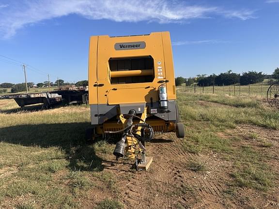 Image of Vermeer 604R Premium equipment image 3
