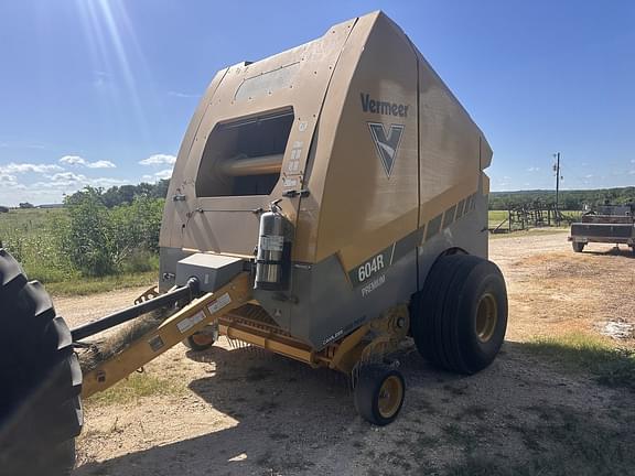 Image of Vermeer 604R Premium equipment image 2