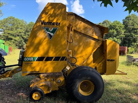 Image of Vermeer 604R Signature Primary image