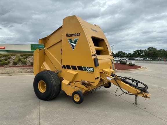 Image of Vermeer 604R Signature equipment image 3