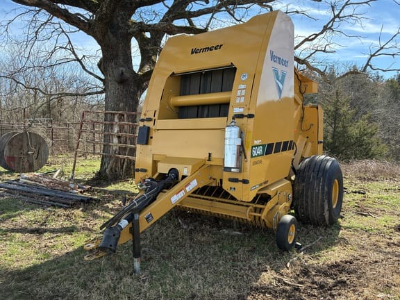 2022 Vermeer 604R Signature Equipment Image0