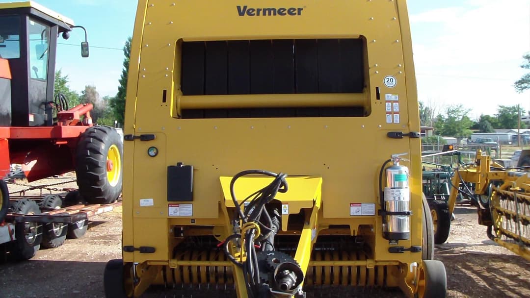 Image of Vermeer 605N Select Image 1