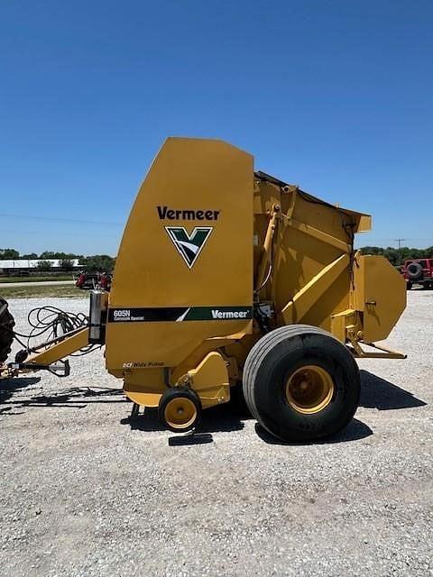 Image of Vermeer 605N Cornstalk Special equipment image 1