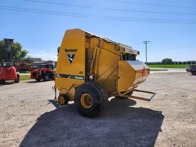 Image of Vermeer 605N Cornstalk Special equipment image 3