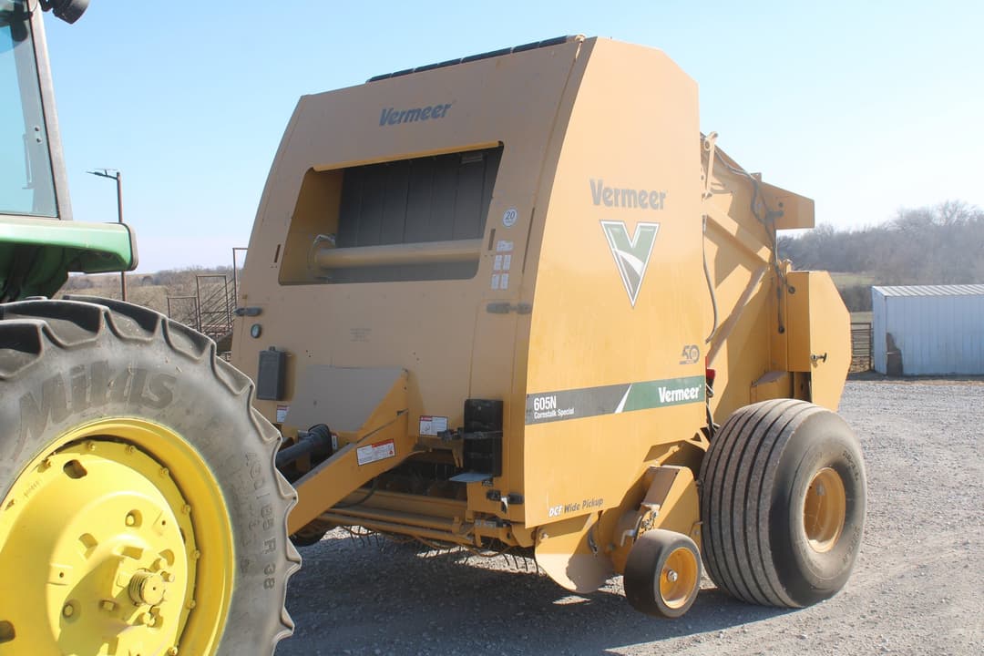 Image of Vermeer 605N Cornstalk Special Primary image