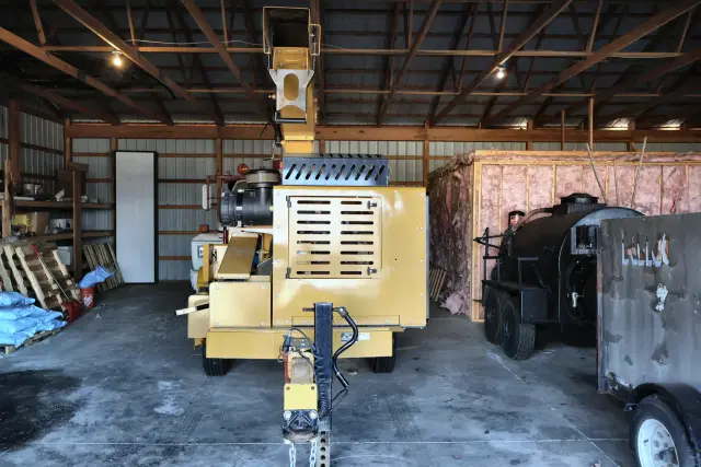 Image of Vermeer BC1800XL equipment image 4