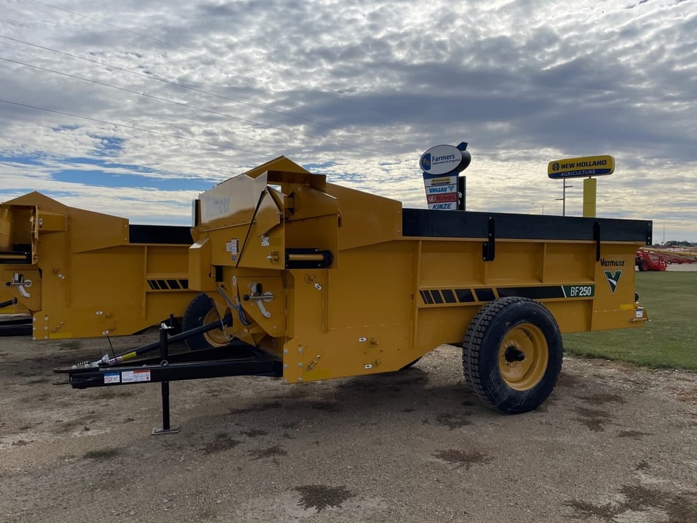 2022 Vermeer BF250 Equipment Image0