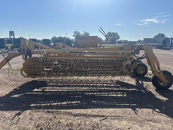 Image of Vermeer R2800 equipment image 3