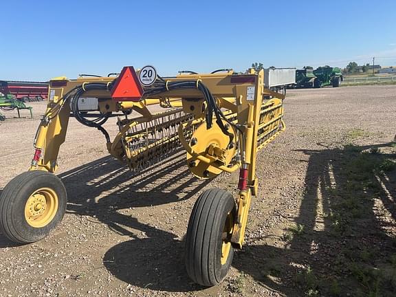Image of Vermeer R2800 equipment image 3