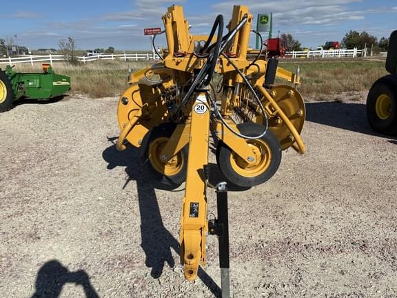Image of Vermeer R2800 equipment image 4