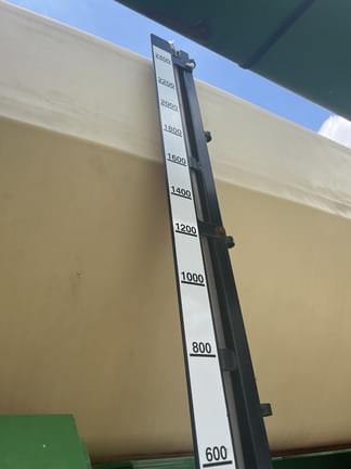Image of Farm King 2460 equipment image 3