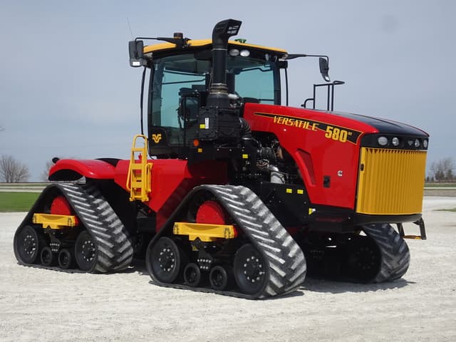 Image of Versatile 580DT equipment image 1