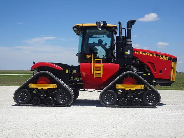 Image of Versatile 580DT equipment image 3
