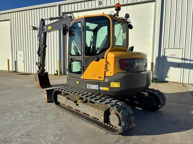 Image of Volvo ECR88D equipment image 3