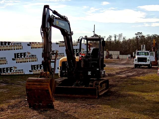 Image of Volvo ECR88D equipment image 1