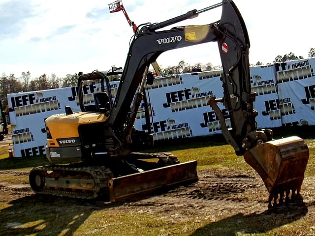 Image of Volvo ECR88D equipment image 2