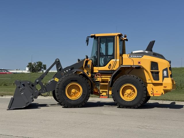 Image of Volvo L60H equipment image 2