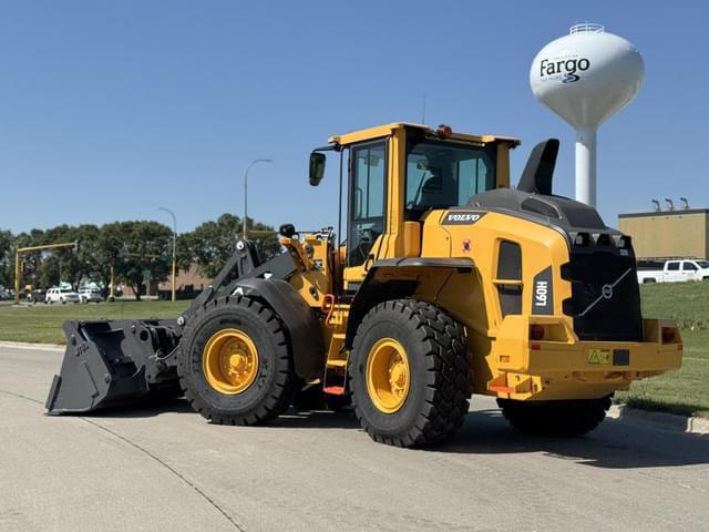 Image of Volvo L60H equipment image 3