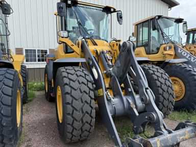 Wheel Loaders