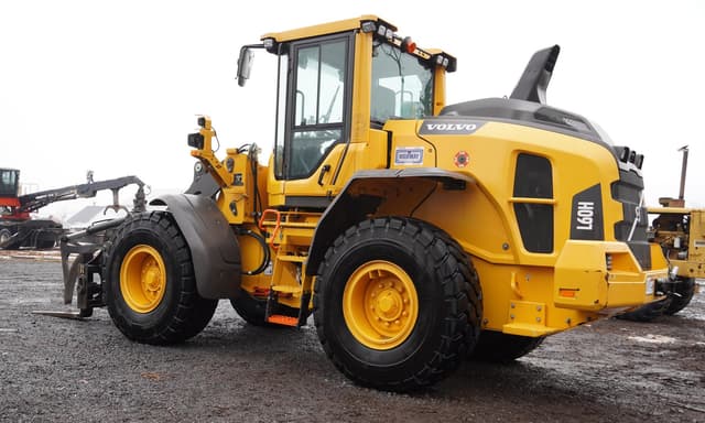 Image of Volvo L60H equipment image 3