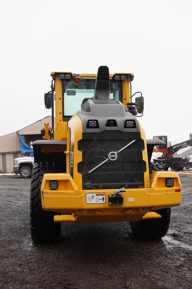 Image of Volvo L60H equipment image 4