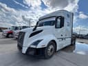 2022 Volvo VNL64T760 Image