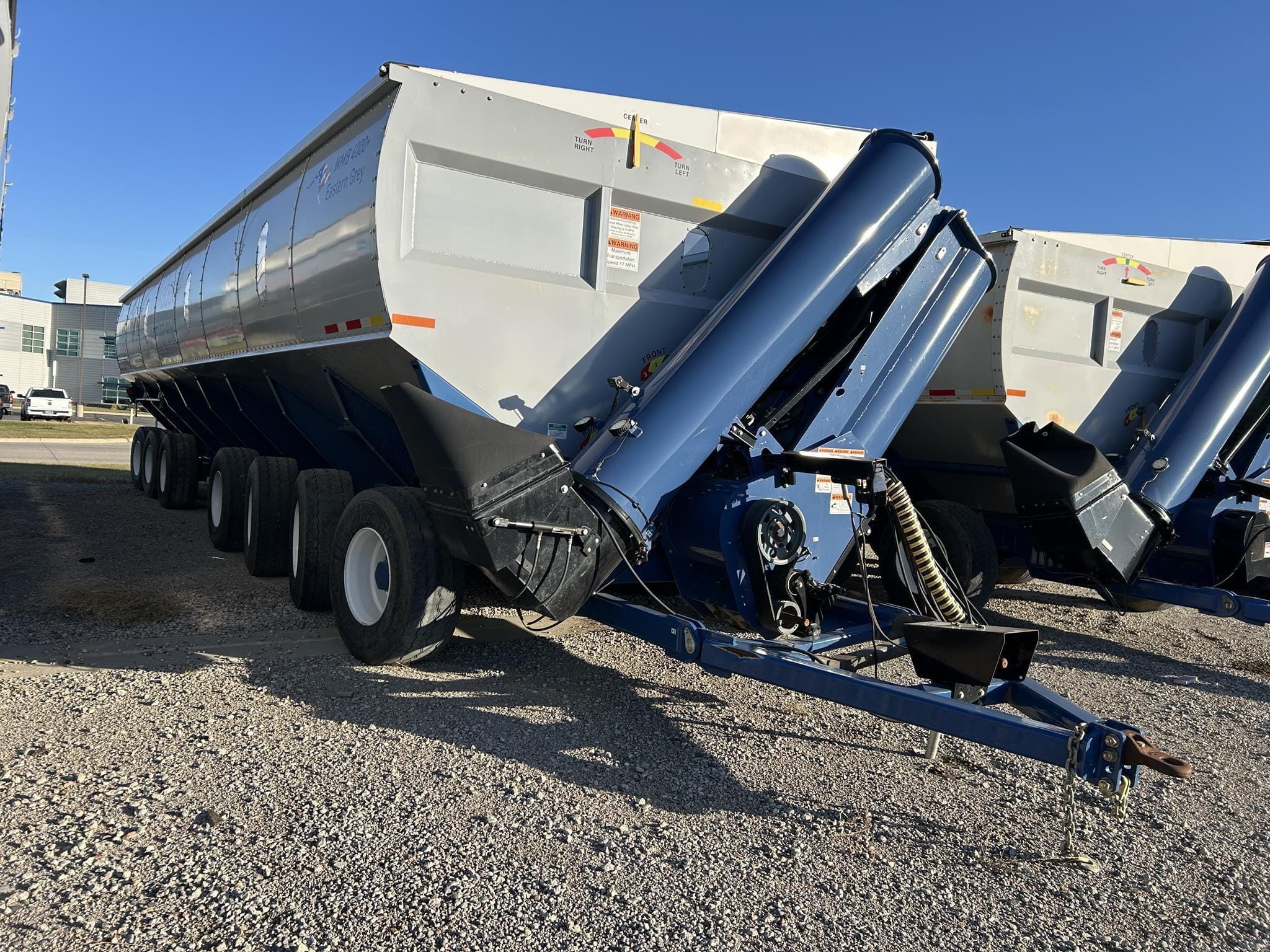 2022 Walkabout Mother Bins WMB4000+ Equipment Image0