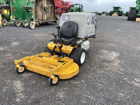 2022 Walker MT27i Equipment Image0