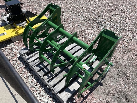 2022 Westendorf BC4215 Equipment Image0