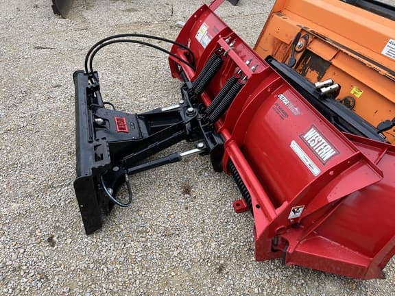 Image of Western Prodigy equipment image 4