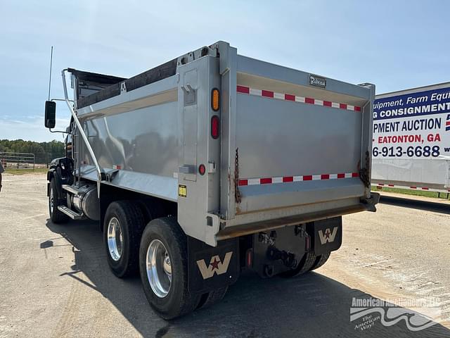 Image of Western Star 4700 equipment image 3