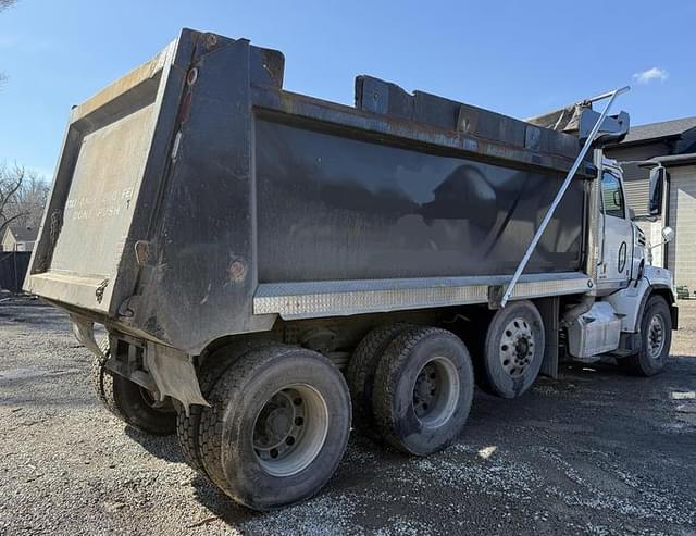 Image of Western Star 4700SBA equipment image 3