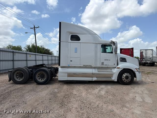 Image of Western Star 5700XE equipment image 3