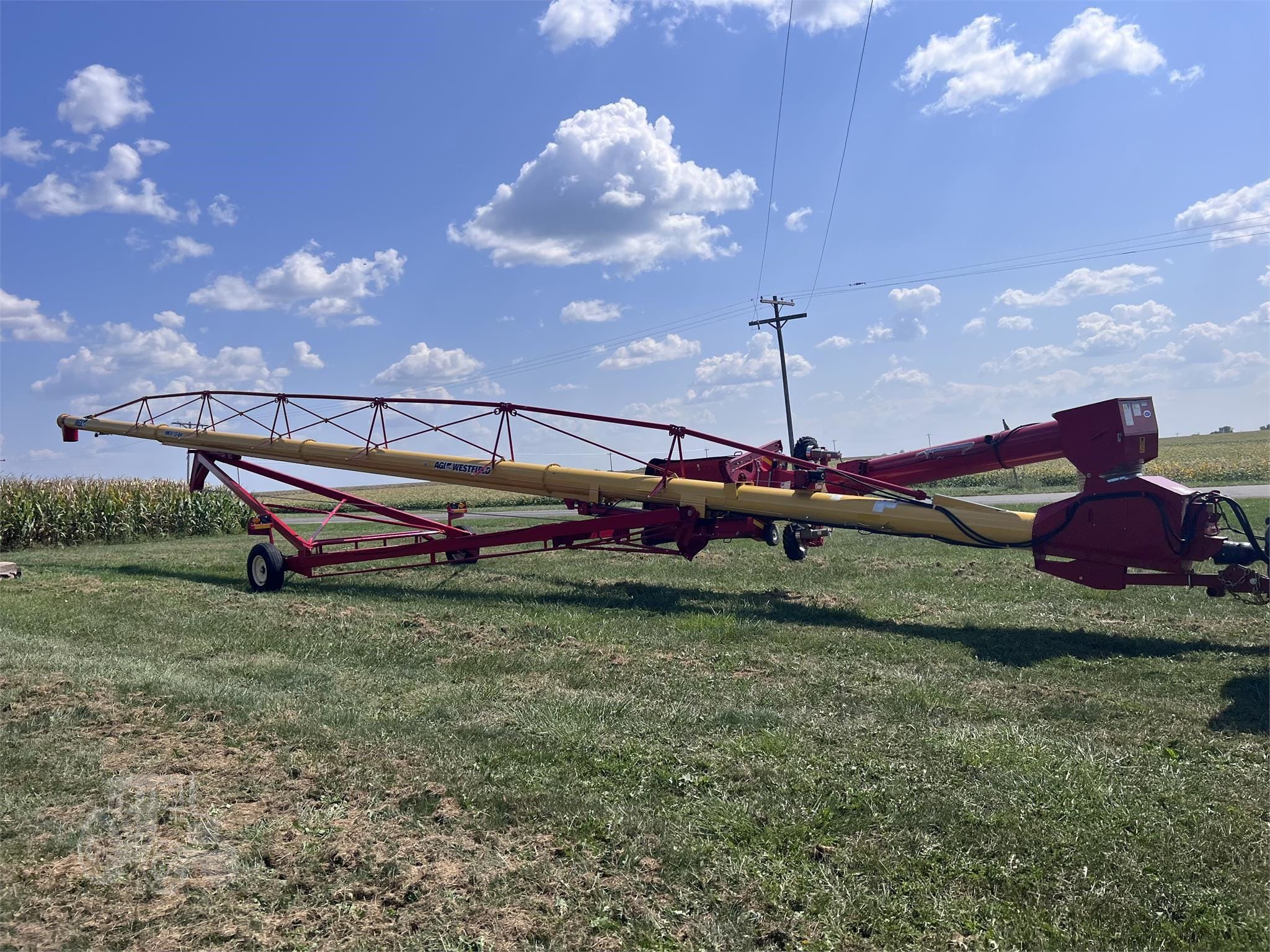 2022 Westfield MKX130-84 Equipment Image0