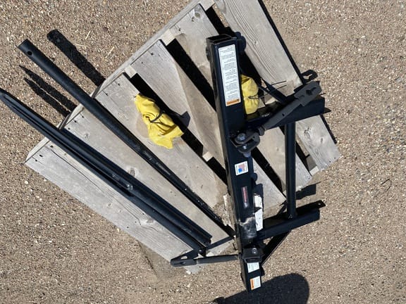 2022 Worksaver Triple Bale Spear Equipment Image0